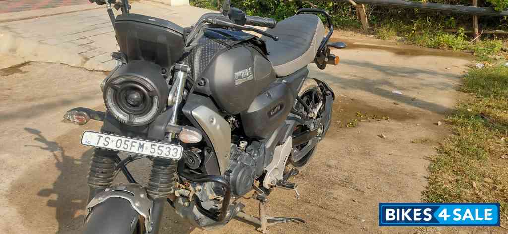 Black Yamaha FZ-X Black Yamaha FZ-X