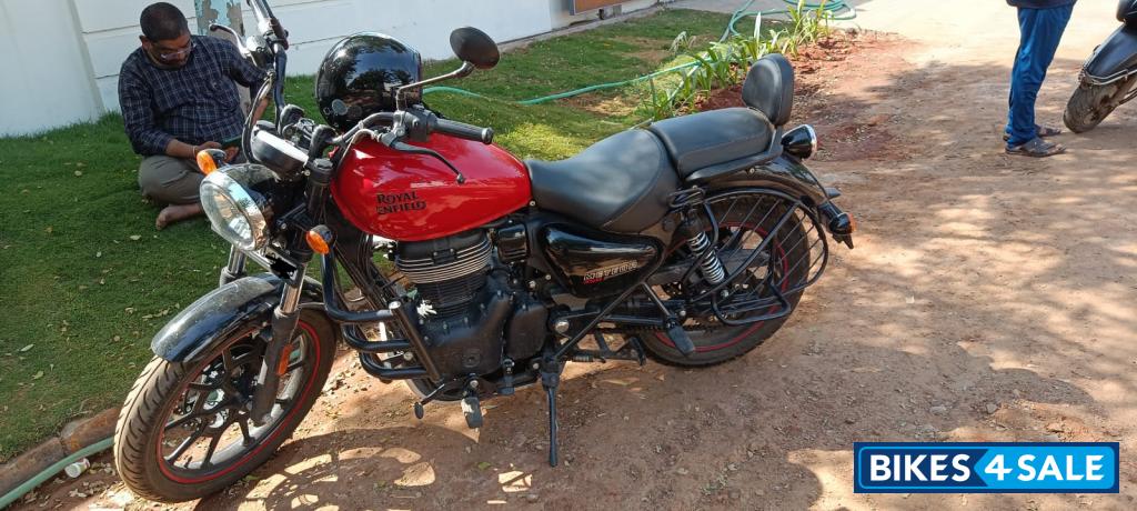 Royal Enfield Meteor 350 Fireball