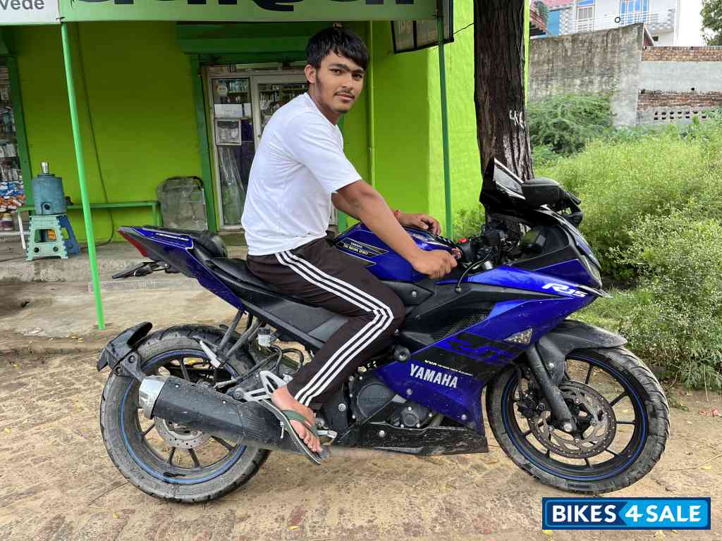 Blue Yamaha YZF R15 V3