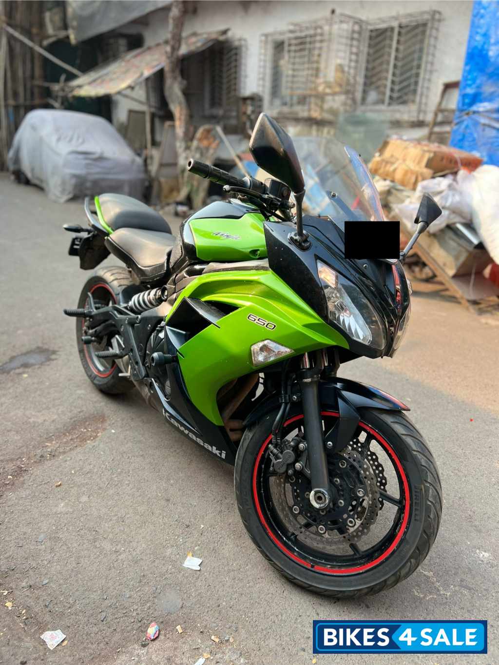 Green Black Kawasaki Ninja 650R