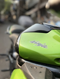 Green Black Kawasaki Ninja 650R