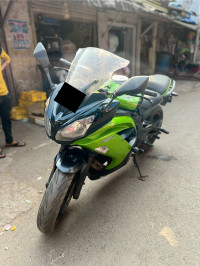 Green Black Kawasaki Ninja 650R