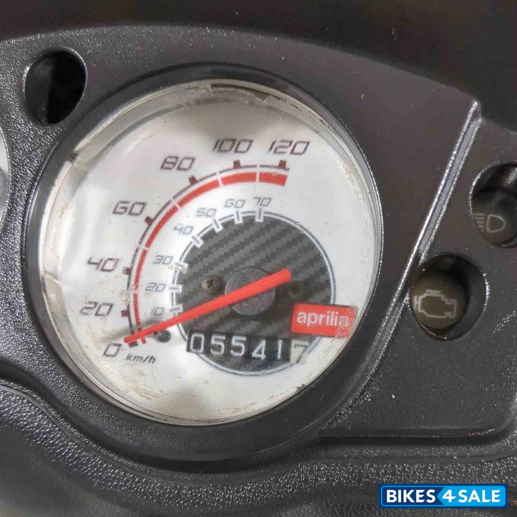 Aprilia Storm 125