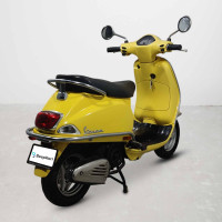Vespa LX 125