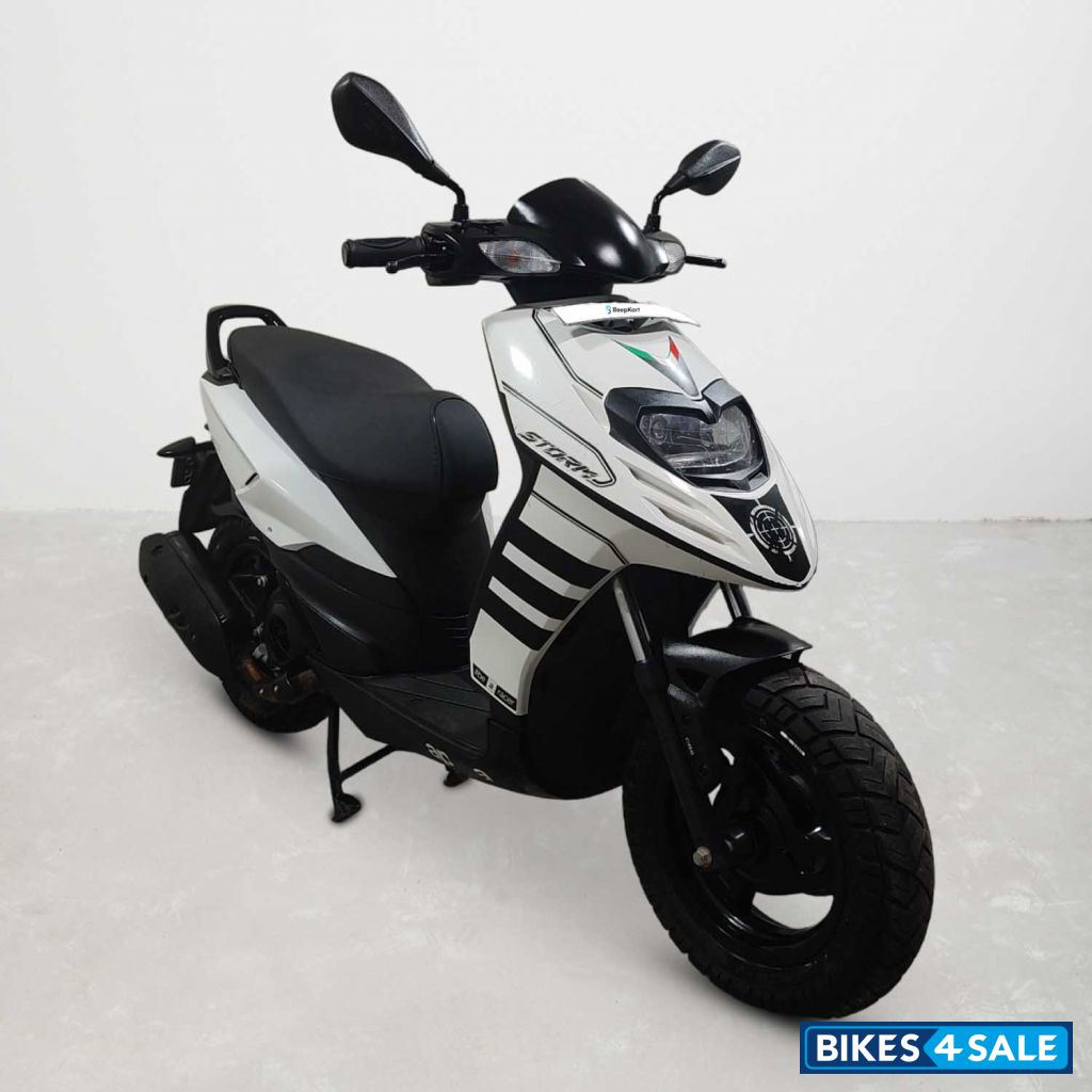 Aprilia Storm 125
