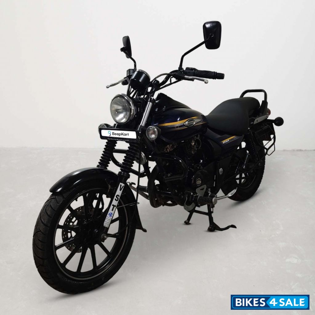 Bajaj Avenger Street 150