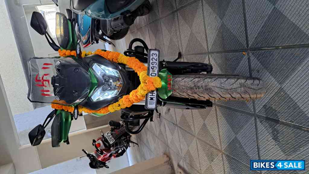 Bajaj Dominar 400 Disc