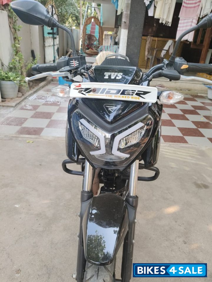 TVS Raider 125
