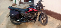 Black Honda SP125