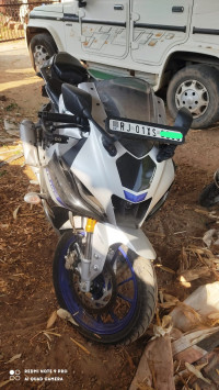 Yamaha R15M
