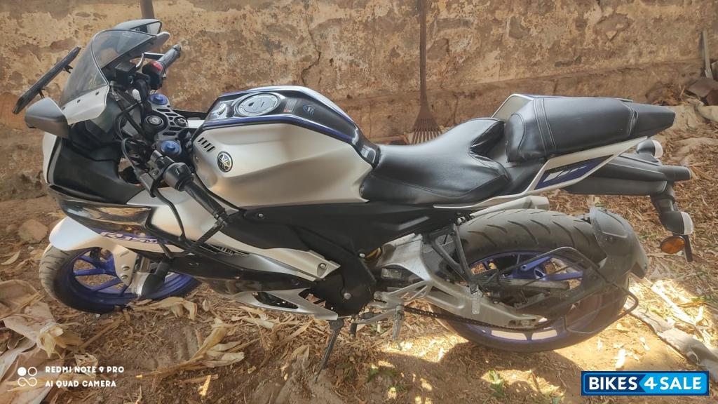 Yamaha R15M