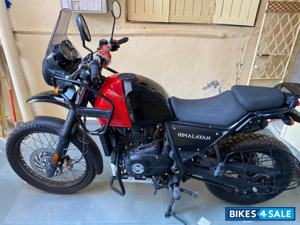 Rock Red Royal Enfield Himalayan