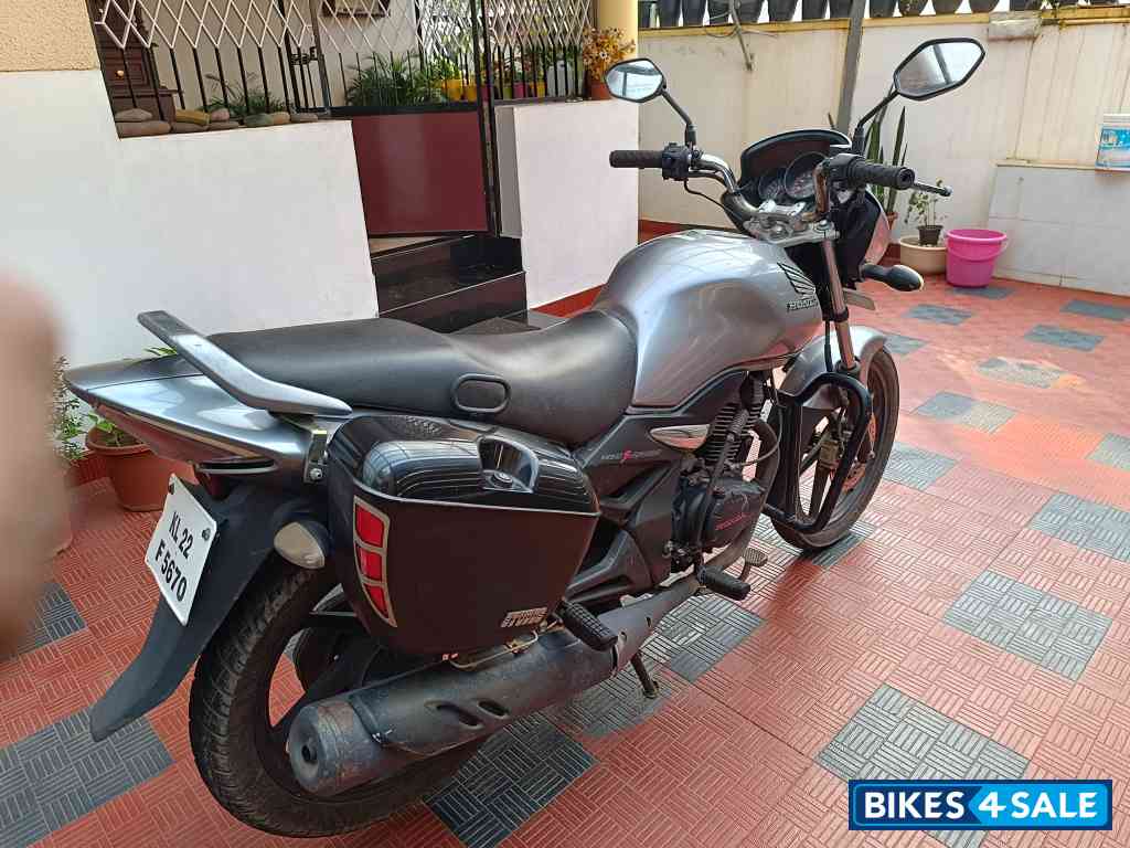 Silver Honda CB Unicorn