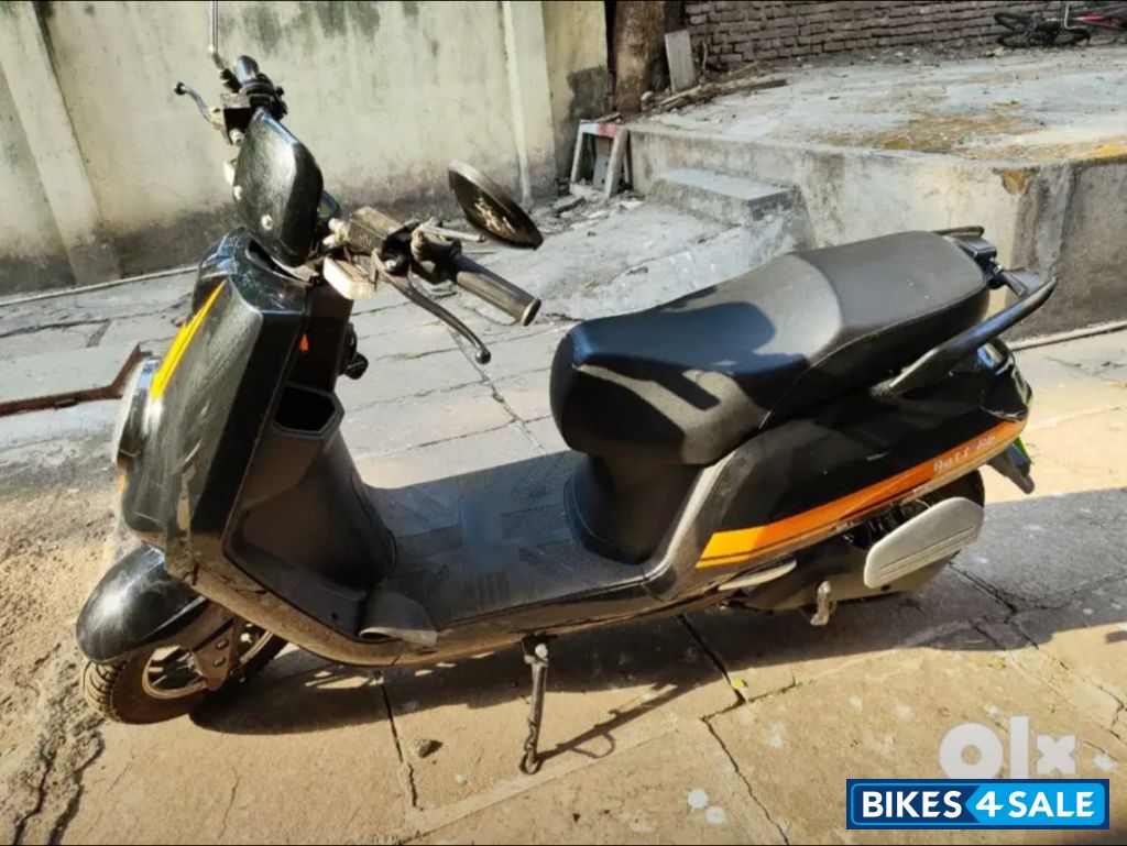 Black BattRE One Black BattRE One