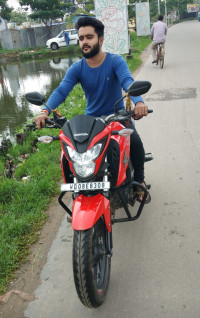 Honda CB Hornet 160R