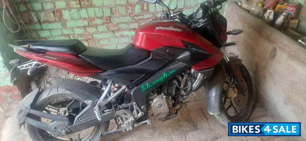 Bajaj Pulsar 200 NS