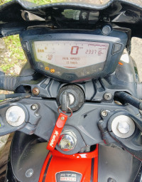 Black TVS Apache RTR 200 4V 2020