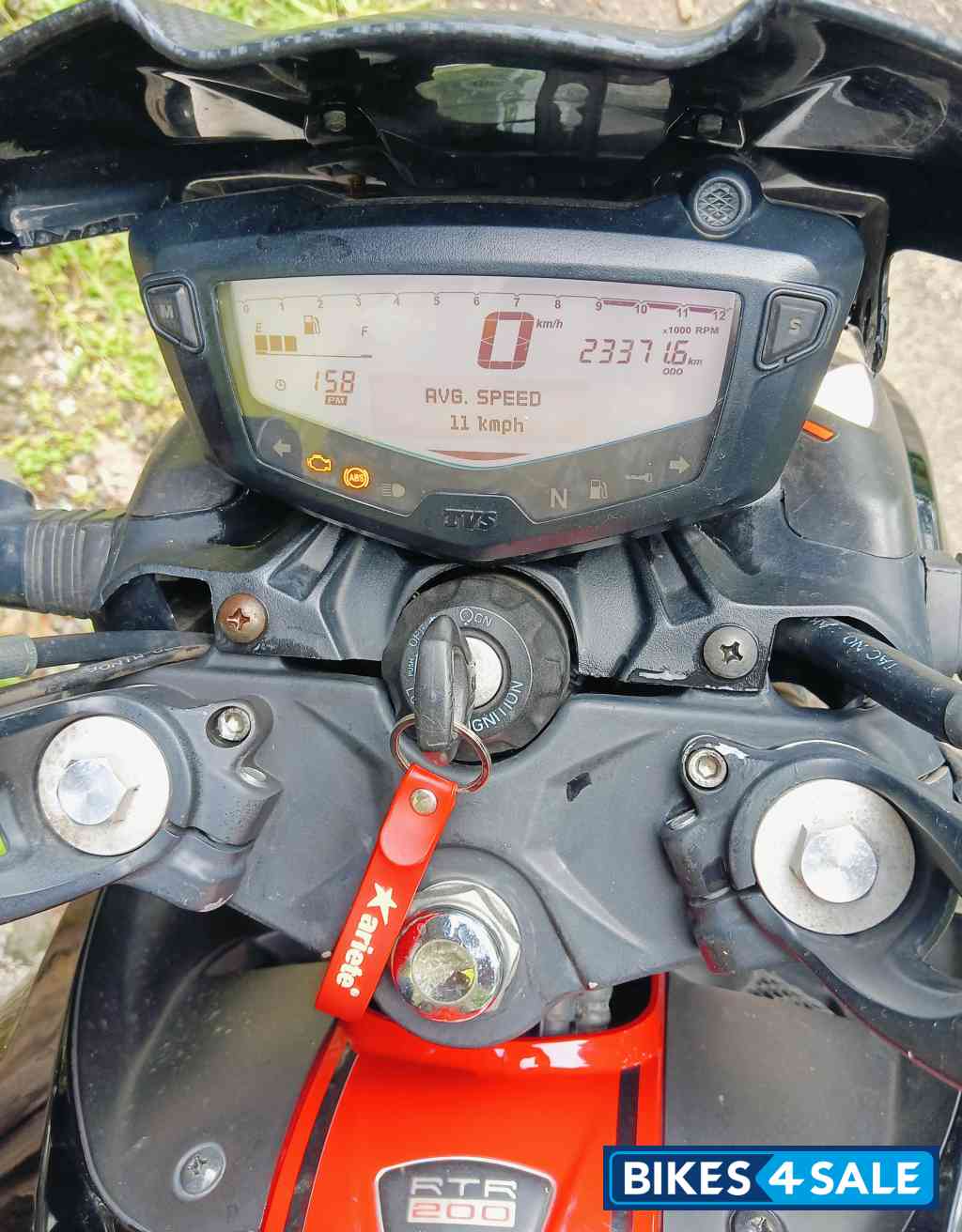 Black TVS Apache RTR 200 4V 2020