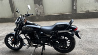 Ebony Black Met Bajaj Avenger Street 160 BS6