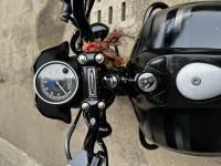 Ebony Black Met Bajaj Avenger Street 160 BS6