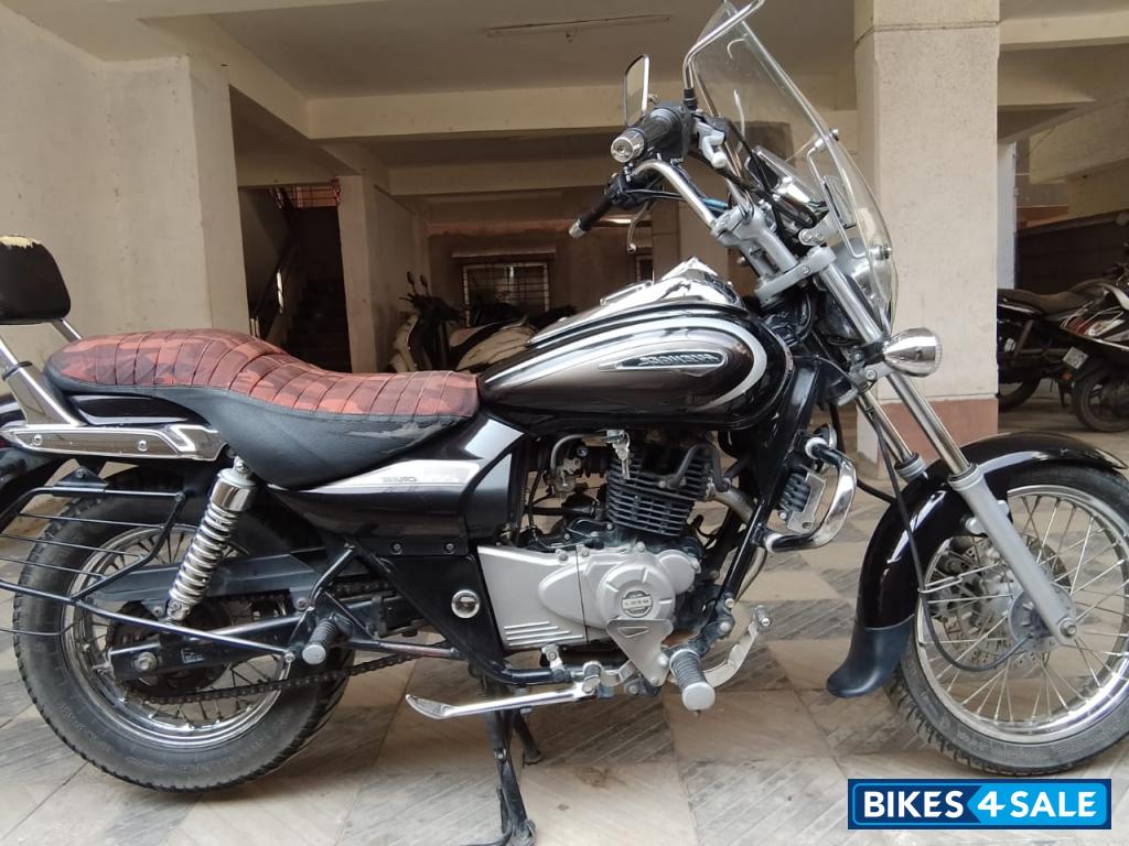Uburn Black Bajaj Avenger Cruise 220