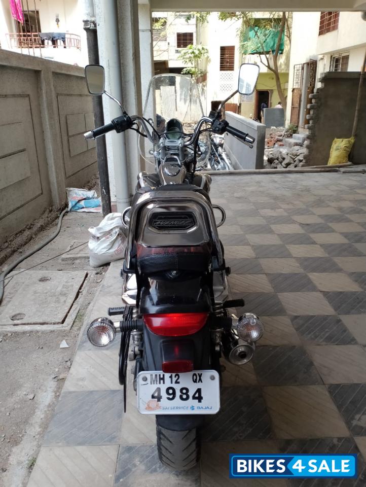 Uburn Black Bajaj Avenger Cruise 220