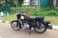 Black Royal Enfield Classic 350