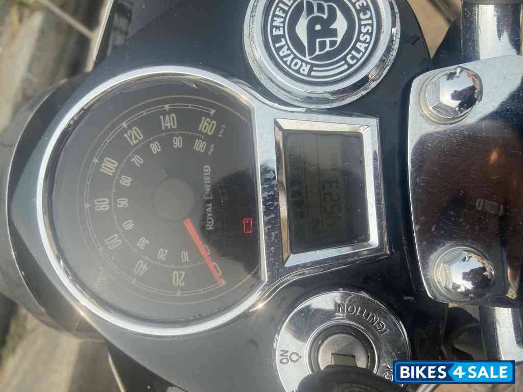 Royal Enfield Classic 350 Single Channel BS6