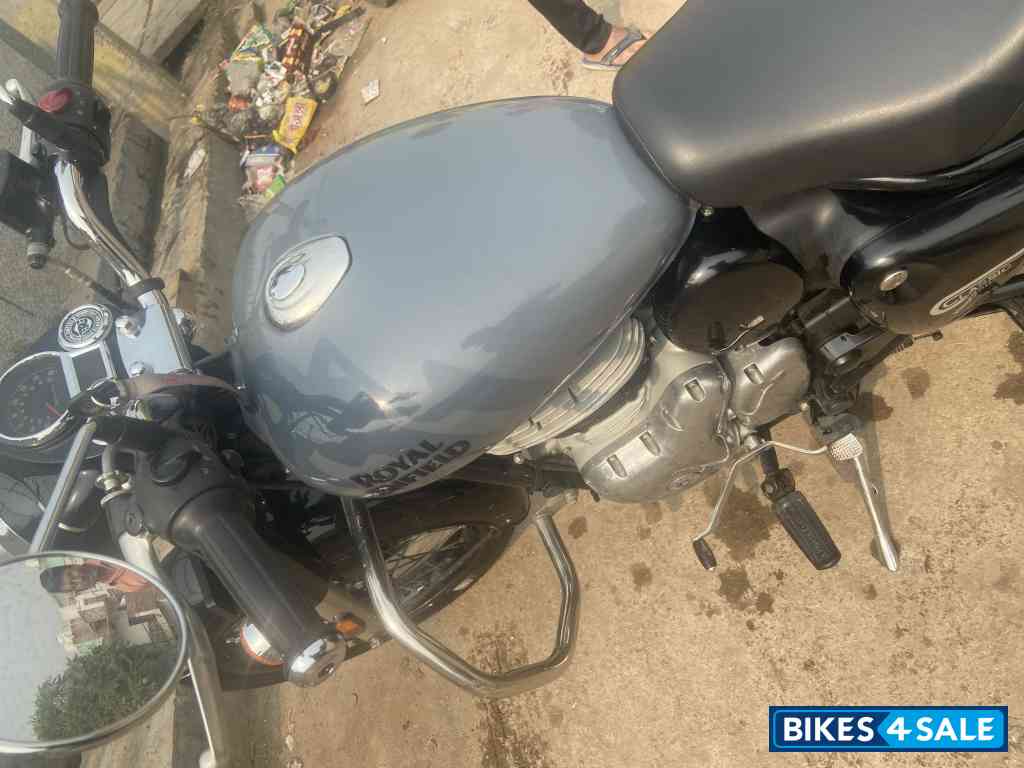 Royal Enfield Classic 350 Single Channel BS6