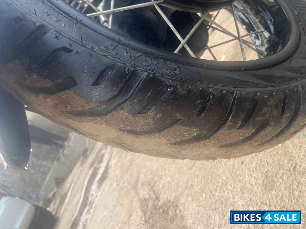 Royal Enfield Classic 350 Single Channel BS6