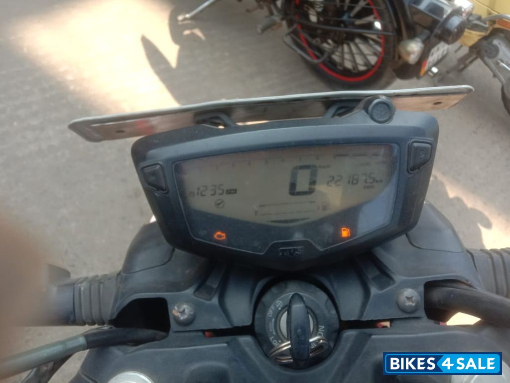 TVS Apache RTR 160 4V TVS Apache RTR 160 4V