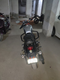 Silver Benelli Imperiale 400 BS6