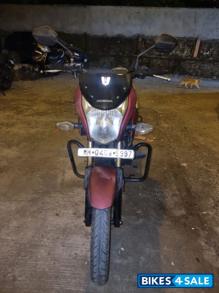 Wine Red Honda CB Unicorn 160