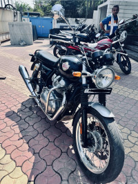Royal Enfield Interceptor 650 Twin