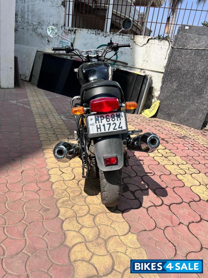 Royal Enfield Interceptor 650 Twin