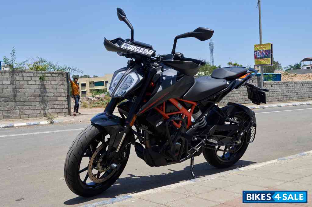 KTM Duke 390 BS6