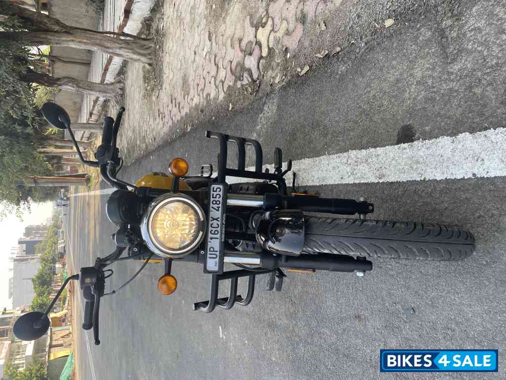 Yellow Royal Enfield Meteor 350