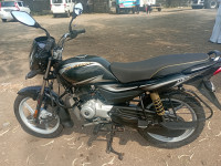Black Bajaj Platina 100 ES
