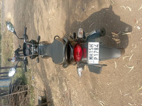 Black Bajaj Platina 100 ES