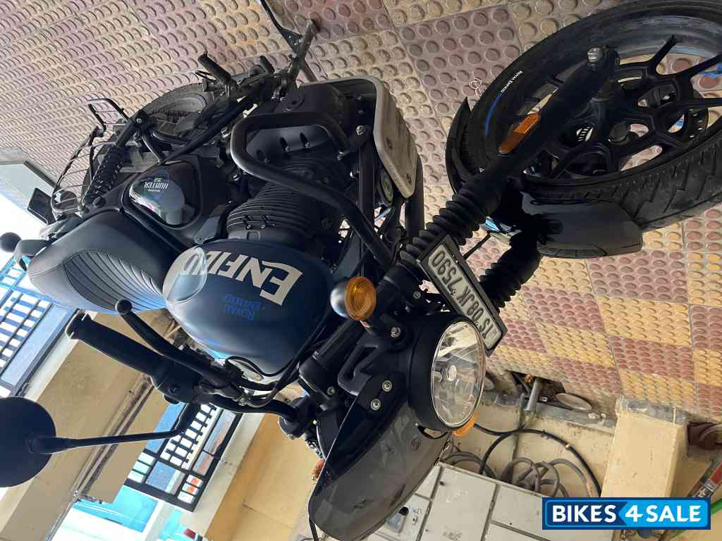 Royal Enfield Hunter 350 Metro