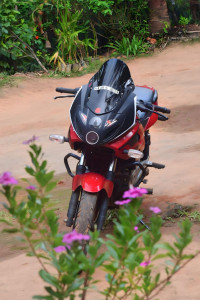 Bajaj Pulsar 220 DTSi