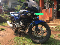 Bajaj Pulsar 220F