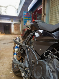 Black Red Bajaj Pulsar 180F Neon