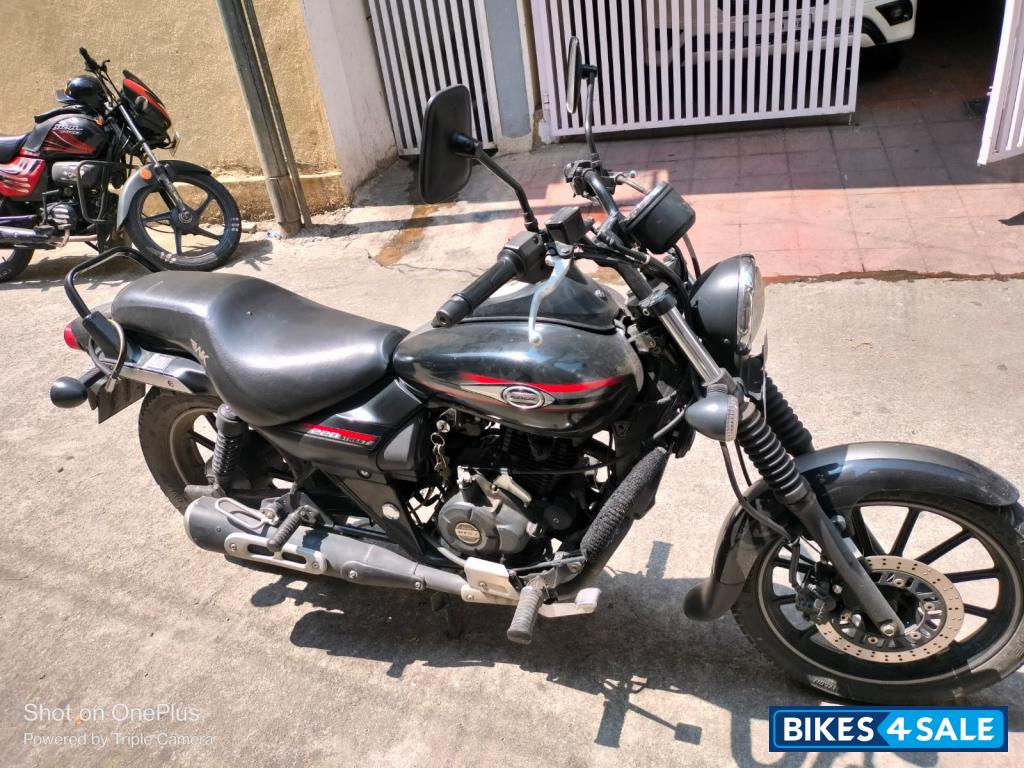 Bajaj Avenger Street 220 BS6