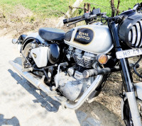 Silver Royal Enfield Classic 350 BS VI