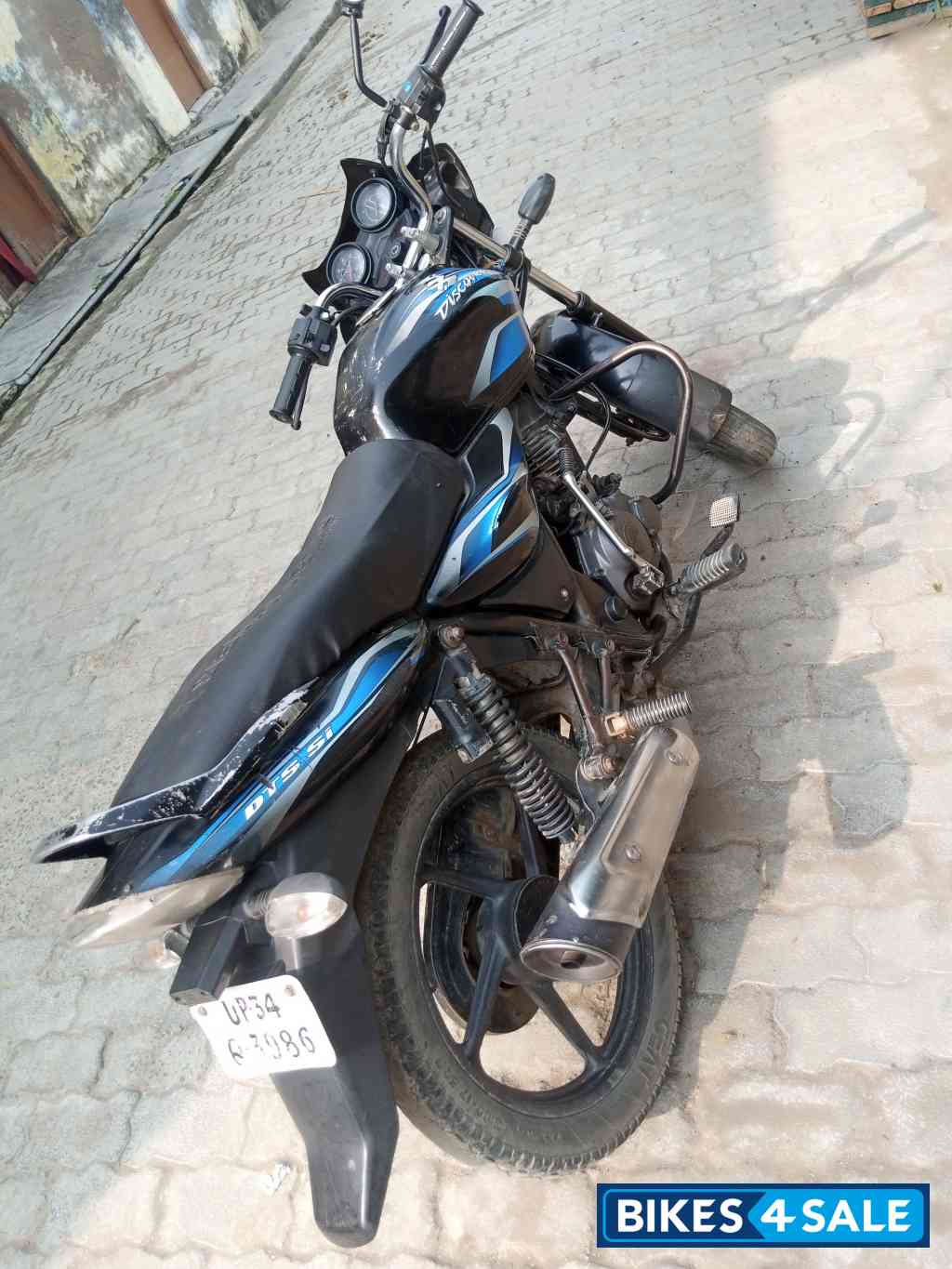 Blue Black Bajaj Discover 100 DTS-Si