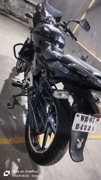 Black Metalic Bajaj Pulsar 200 DTSi