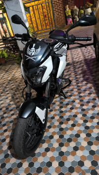 Bajaj Dominar 400 Disc 2017 Model