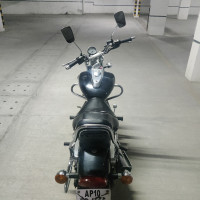 Bajaj Avenger 220 DTS-i