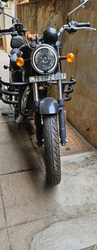 Stellar Black Royal Enfield Meteor 350 Stellar